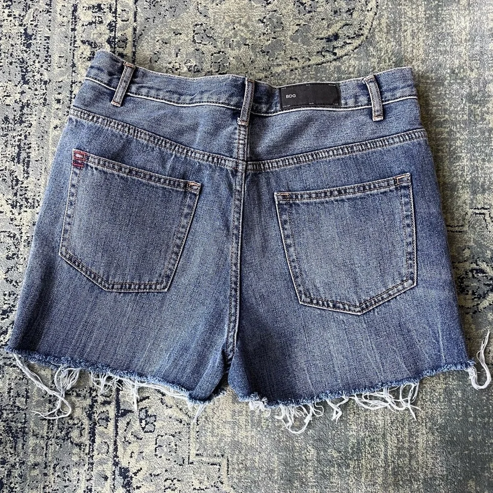 BDG Jean Shorts 27 - Picture 2 of 4